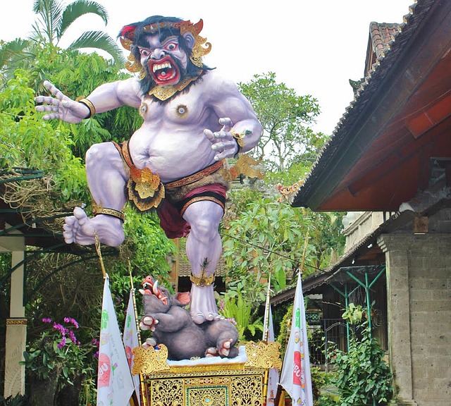 Bali ogoh-ogoh 